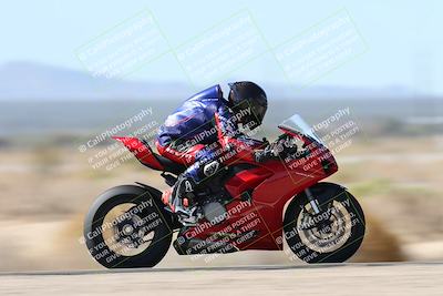 media/Oct-25-2025-Race Pace (Sat) [[47cce5476f]]/Verified/8-Speed Pans (1150am)/